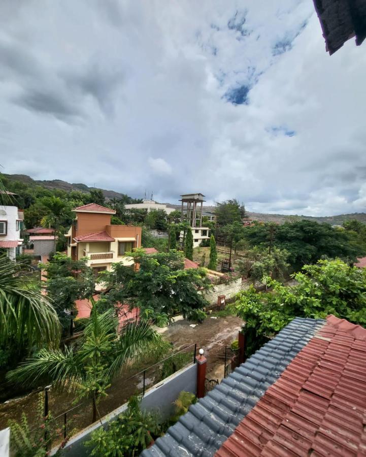 The Perfect Stays- Lal Mahal Villa With Disco Pool Lonavala Esterno foto